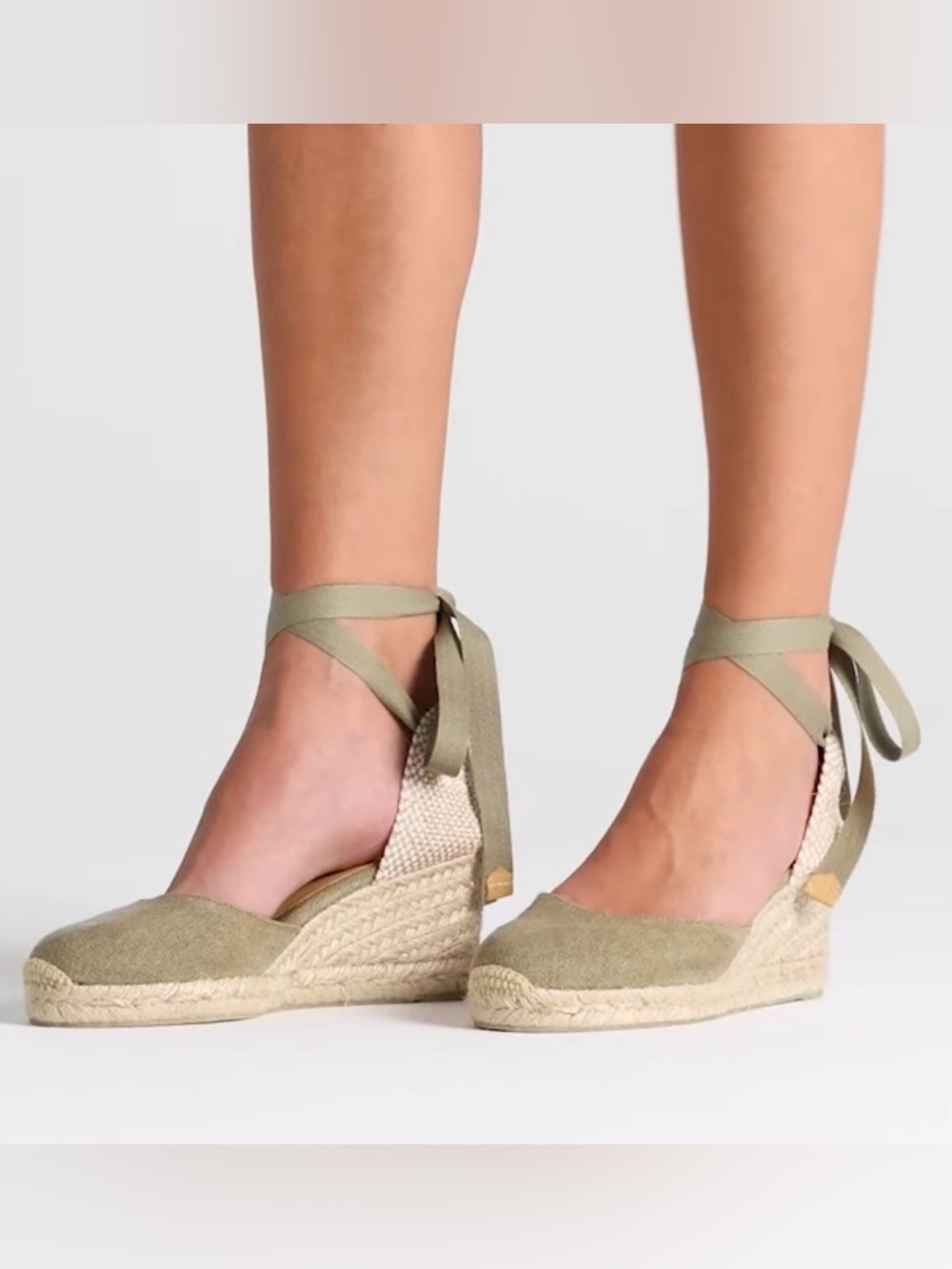 Castañer Carina Canvas Wedge
Espadrilles Olive Green Size 37